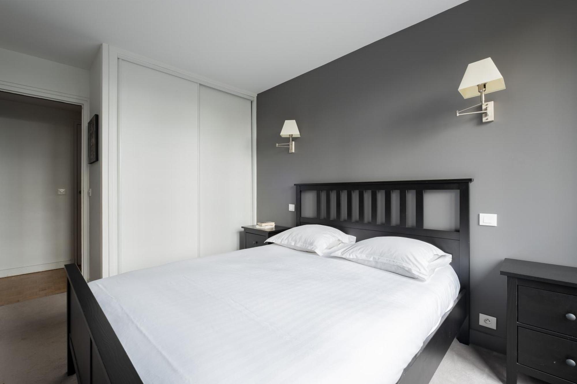 Apartment Veeve - Grand In Grey Paris